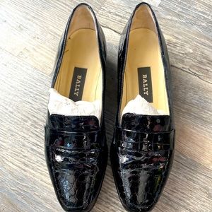 Women’s Bally black loafers size 5 M new in box